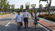市文明辦領導蒞臨摩鑫指導文明校園創建工作