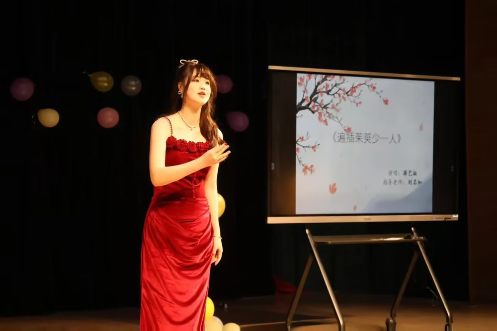 D:\桌面\24251相關\24251網站\音你而來樂動青春22音表畢業音樂會\9ad5a7d1fc98e8257fb0e69e3a99747d_compress.jpg